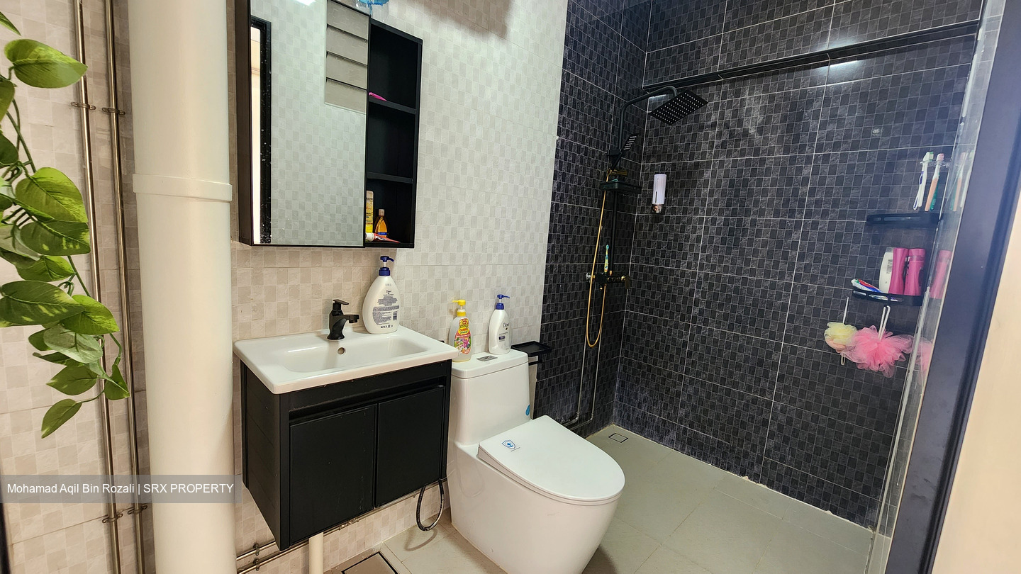 Woodlands Ring Road (Woodlands), Model A #433821011